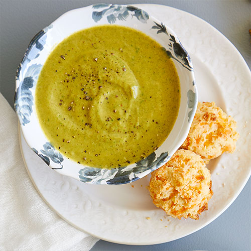 Brokkoli-Käse-Suppe